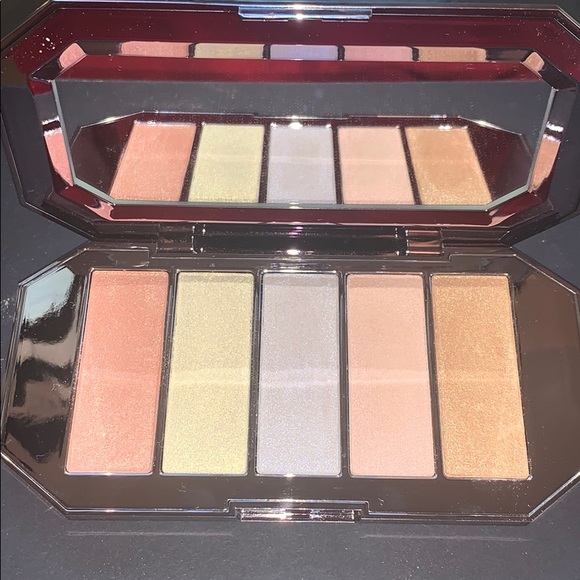 BECCA Other - Becca ocean jewels highlighter palette